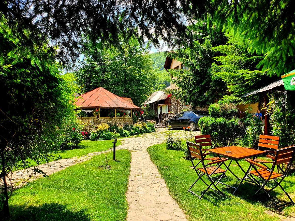 Vila Karina Teşila Buitenkant foto