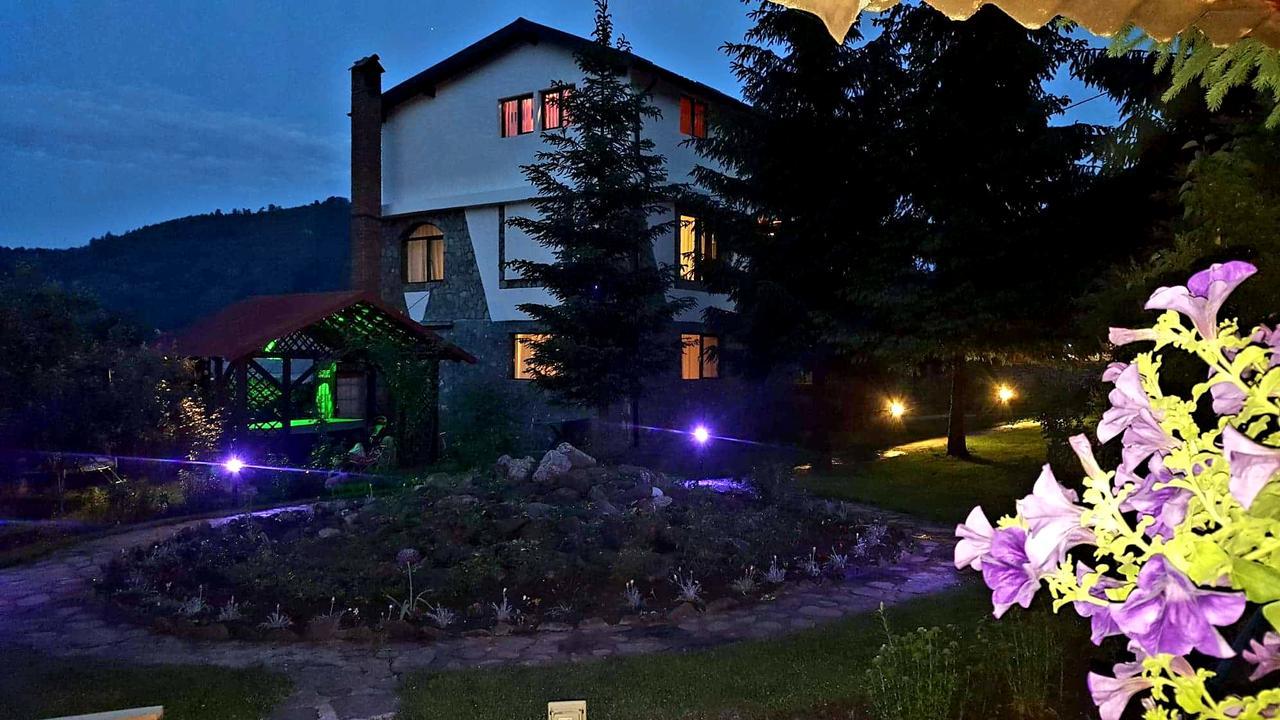 Vila Karina Teşila Buitenkant foto